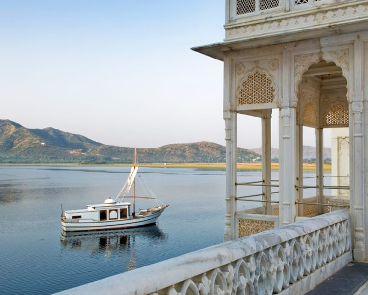 Golden Triangle Tour with Udaipur